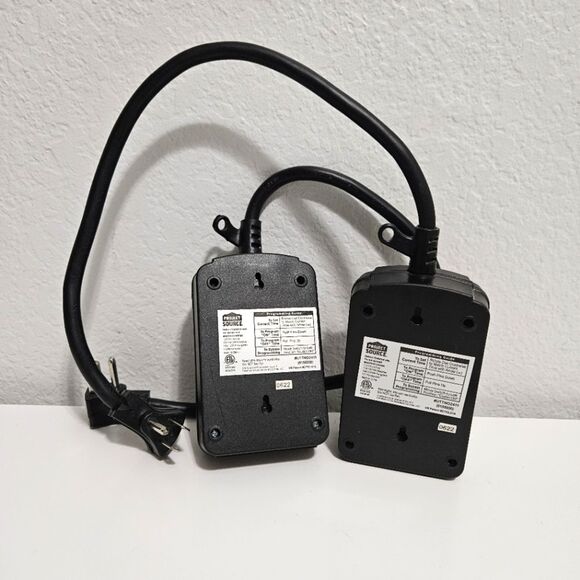 Lowe's Project Source Set of 2, 2-Outlet Plug-In Countdown Lighting Timer - Picture 2 of 5